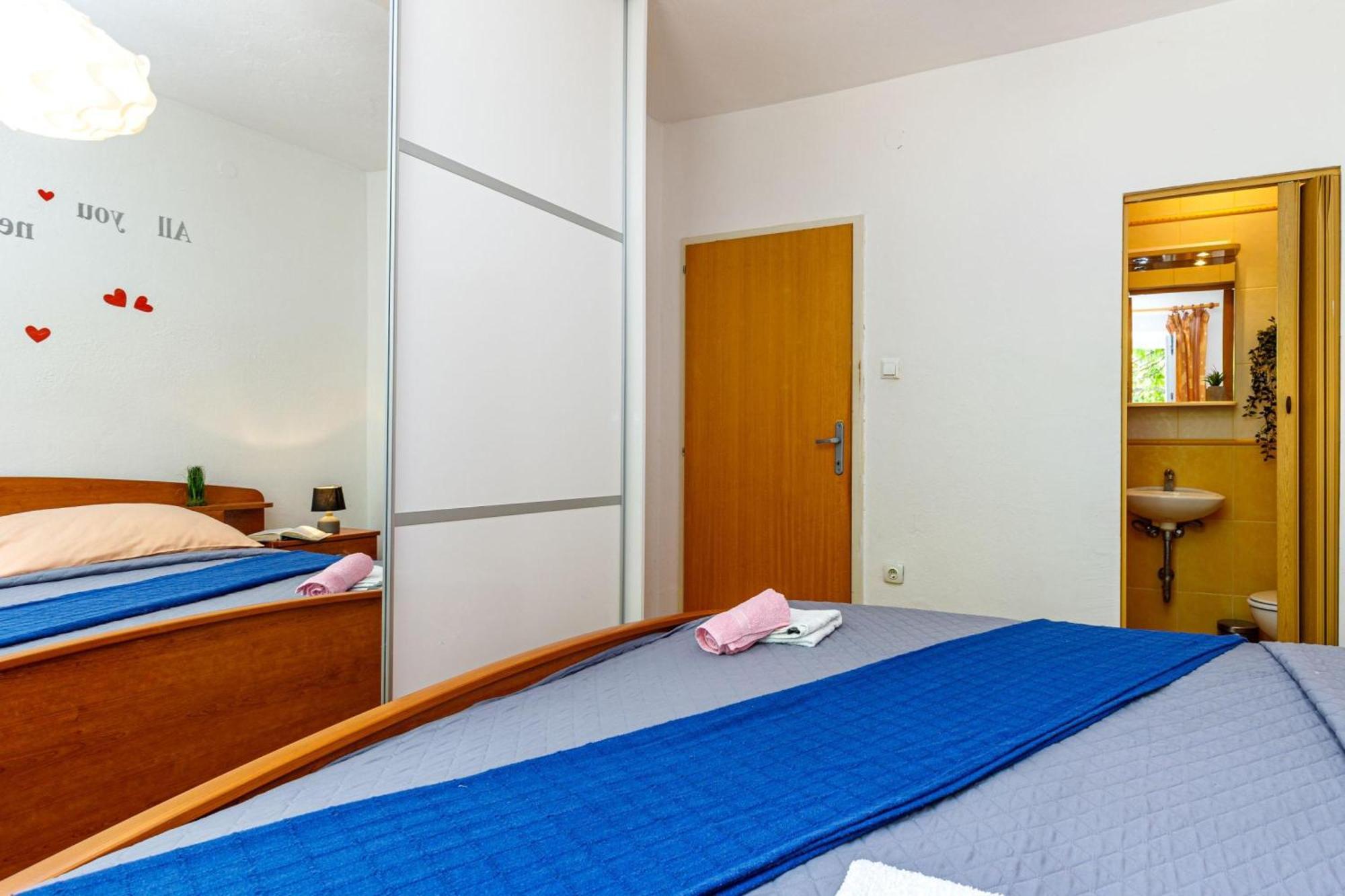 Seaview Apartment Tina Krk Island - Happy Rentals Krk Town Exteriör bild