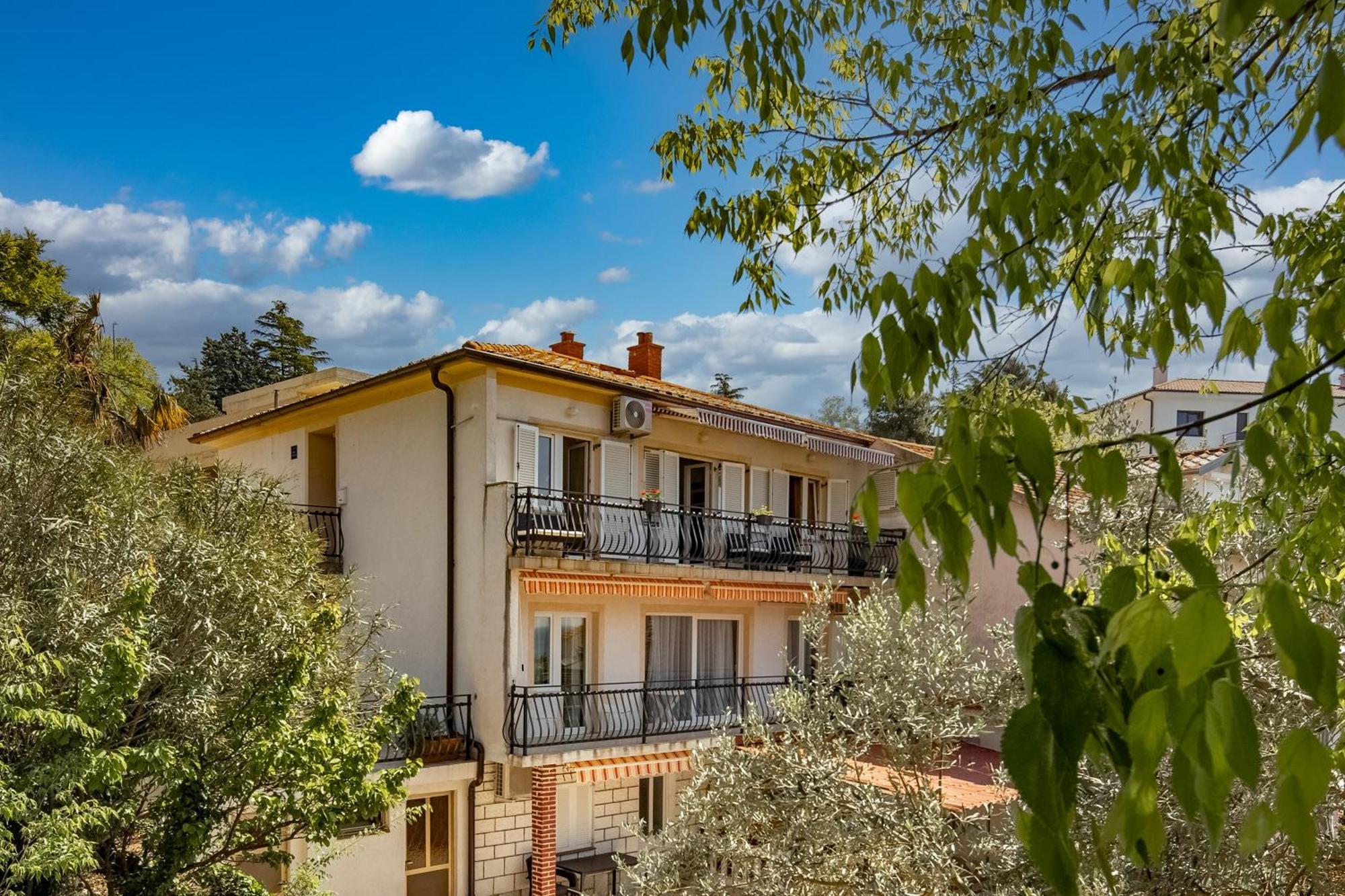 Seaview Apartment Tina Krk Island - Happy Rentals Krk Town Exteriör bild